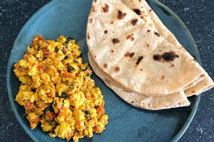 Paneer Bhurji & 4 Tawa Roti