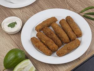 Moch Mocha Paneer Finger (8 Pcs) With Mayo Dip