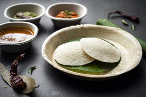 Plain Idli (2 Pcs)