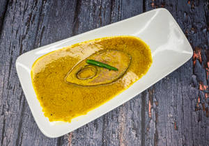 Dhakai Shorshe Ilish (1pcs)