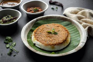 Ghee Pudi Tatte Idli