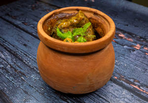 Katlar Haandi Dom Jhol (1pc)