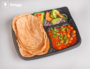 Chole poori combo