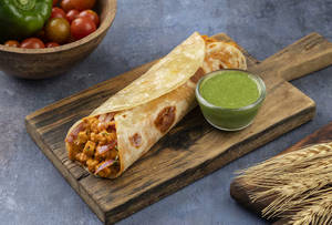 Malai Paneer Tikka Roll