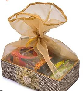 Gift hamper