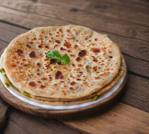 Paneer paratha