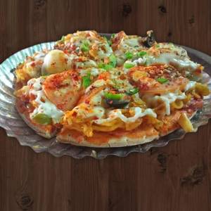 Tandoori pizza