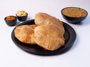 Poori With Veg Kurma