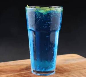 Blue Curacao Mojito