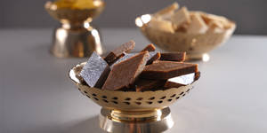 Jaggery Cashew Barfi