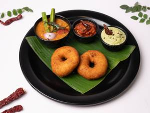 Medhu Vada