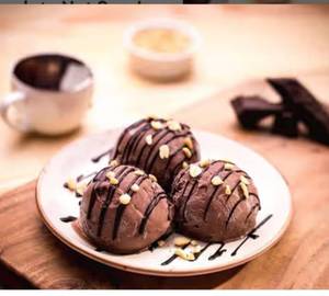 Chocolate Nut Sundae