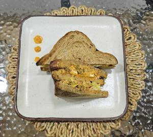 Tandoori Paneer Sandwich