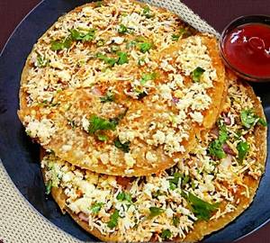 Paneer Pyaz Paratha