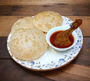 3 Luchi with Chicken Kosha [ 2 Pieces ]
