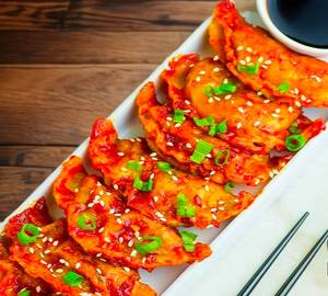 Cheese Chicken momos Honey Glazed