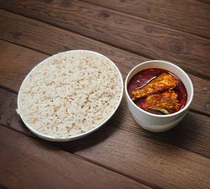 Fish Curry[1Pcs Tuna/Choora] + Matta Rice500ml