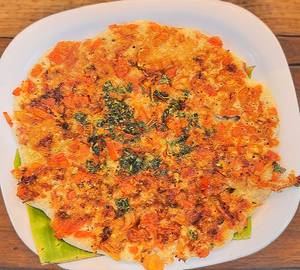 Tomato onion uttappa