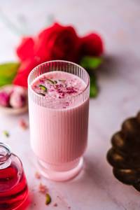 Gulab Lassi