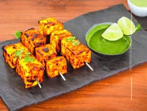 Lasooni Paneer Tikka