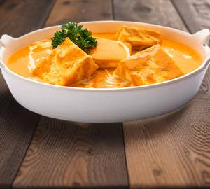Punjabi cheese butter masala