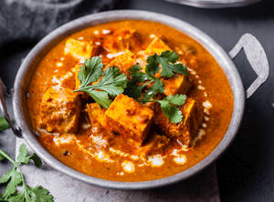 Punjabi paneer tikka masala
