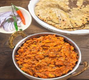 Baigan Bharta with (4 tawa roti )