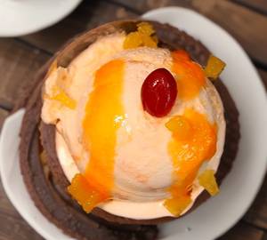 Paina orange ice cream