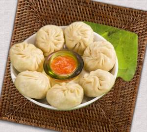 Veggie steam momos