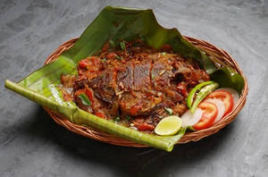 Thilapia Fish Pollichathu(Banana Leaf) 1Pc