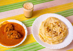 Fish Curry[1Pc Tuna/Choora] + 3 Porotta