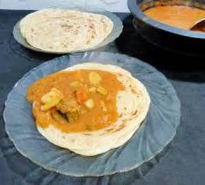 Sambar with 3 Porotta