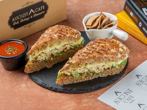 Pulled Chicken Tossed Sandwich