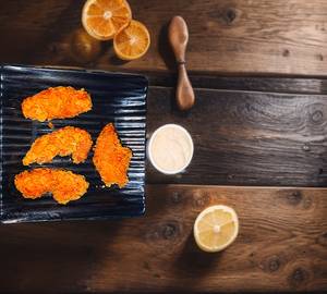 4 boneless strips