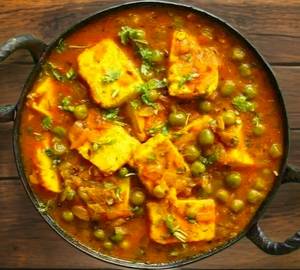 Matar Paneer
