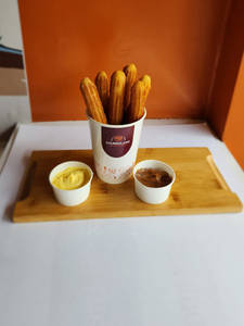 Medium Churro Dippers With 2 Basic Dips