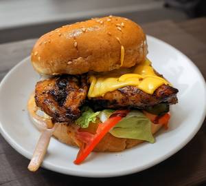 Smokey Jim Grilled Chicken Burger