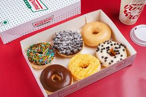 Doughnut Box - Assorted Buy 4 Get 2 Free