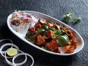CHILLI PANEER