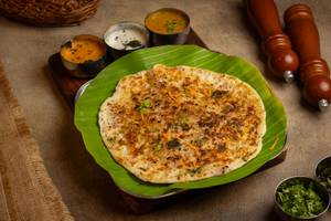 Onion Podi Uthappam
