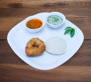 Idly 1 Vada