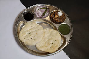 Chana Kulcha [2 Kulcha]