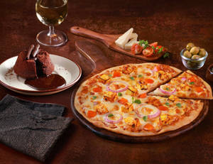 Smoky Paneer Pizza [7" Regular] + Chocolava