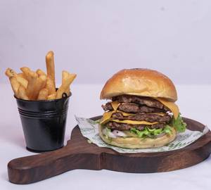 Quad smash lamb burger+fries