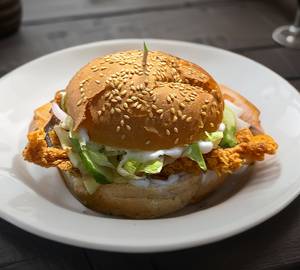 Crispy chicken burger