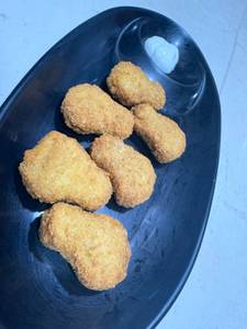 Chicken nuggets (6 pcs)