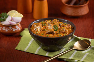 Dhingri Mutter Masala