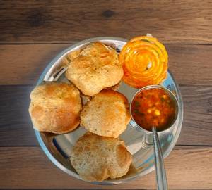 Puri Sabji (4Pcs With Jalebi)