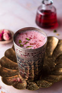 Thick Rose Milk [300 ml]