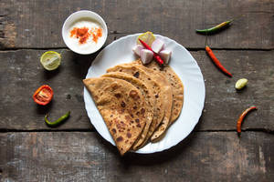 Allo Paratha With Curd Meal [2Pcs] [NO ONION NO GARLIC]